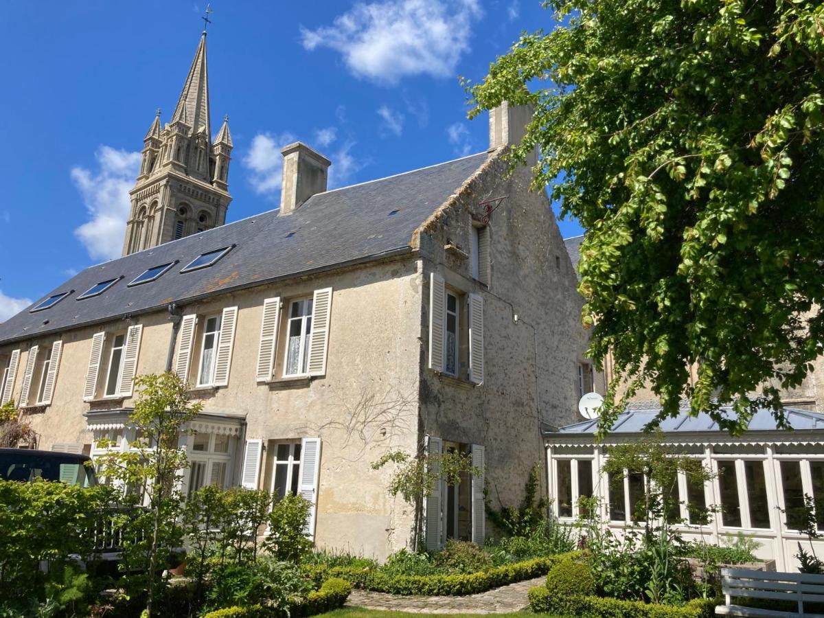 Le Clos De L'Eglise Arromanches-les-Bains Exterior foto